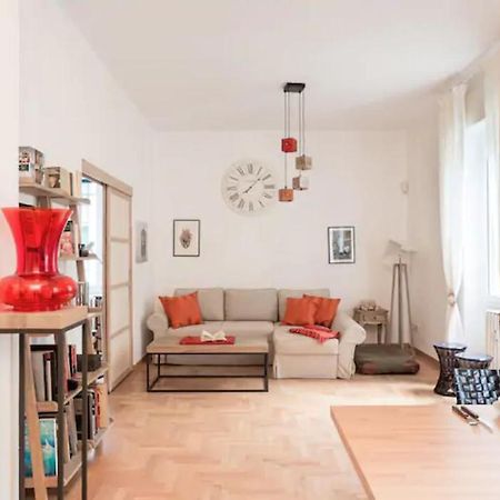 Washington Cosy And Comfortable Apartment Milano Esterno foto